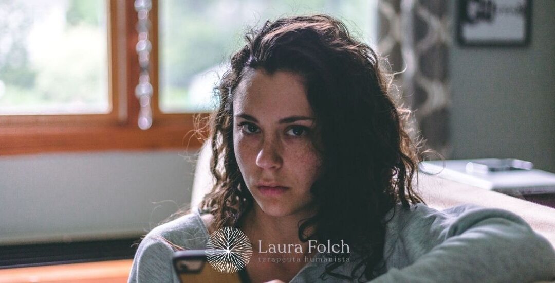 ¿Cómo afectan tus pensamientos a tu estado de ánimo?