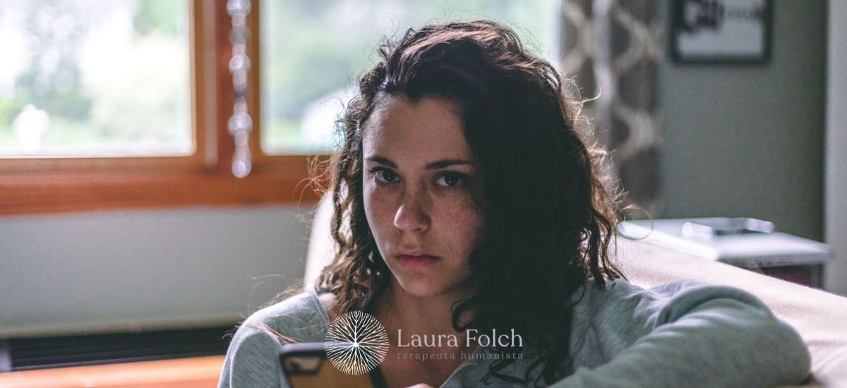 ¿Cómo afectan tus pensamientos a tu estado de ánimo?