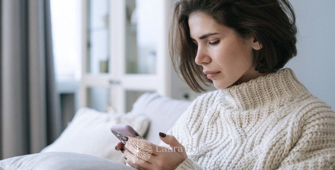 ¿Cómo puedo dejar de ser dependiente emocional de mi pareja?