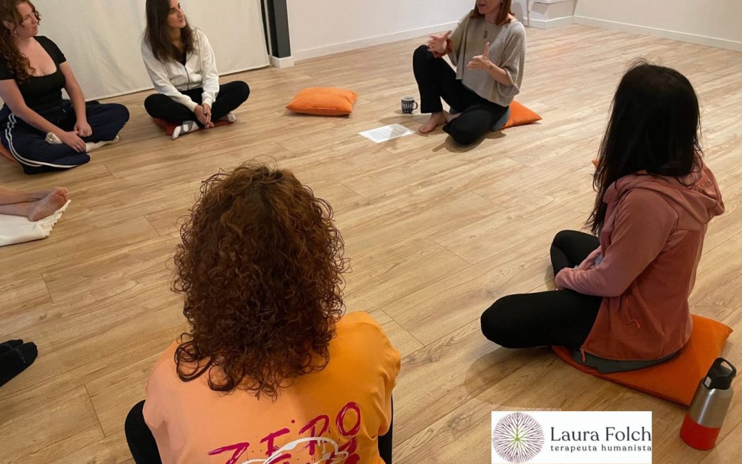 La máscara que no eres tú: cómo el carácter se fija en tu cuerpo y cómo liberarlo.